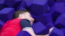 Human vs Hamster - Season 01 Episode 04